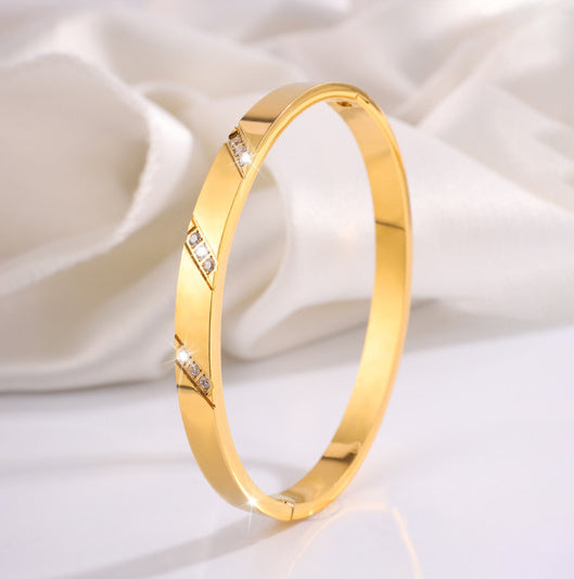 Light Luxury Stainless Steel Bracelet For Girls High Sense